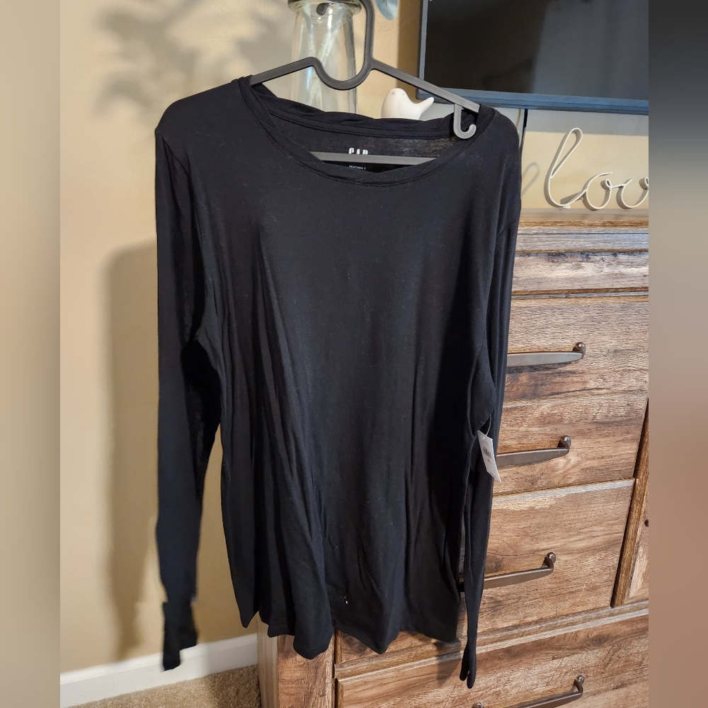 Gap Tee